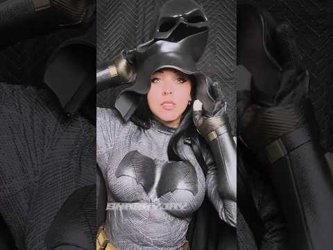 My BATFLECK Cosplay | Trying it for the FIRST TIME!