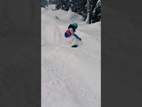 Snowboard Girl #6yearsold #familytravel #skiresorts #destination #powderday