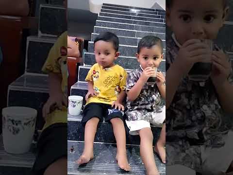 দুই ভাইয়ের অসাধারণ একটি মুহূর্ত #shorts #love #cutebaby