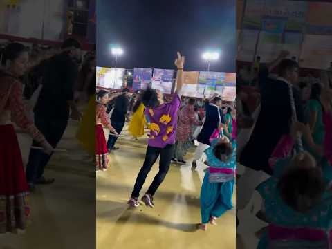 मेरा दिल ख़ुशी से जुमे नाचे गाये ❣️🫶🏻 #garbanight #garbadanc ##folkdance #dandiya #garba #navratri