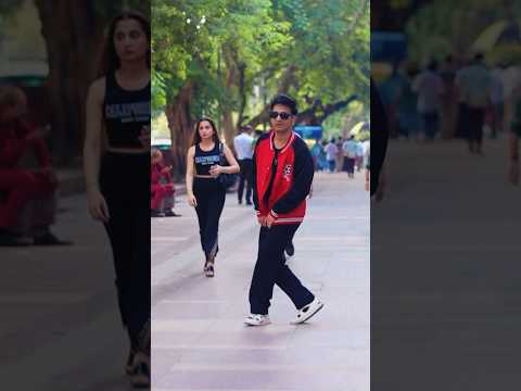 Mujhse Shadi Karogi | Dance In Public | Deepak Devrani Dance