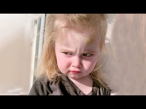 Funny Baby Videos Caught on Camera - Try Not To Laugh