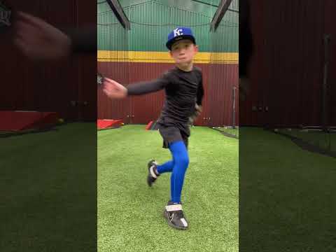 Baseball fielding #baseball #baseballlife #offseason #hardwork #baseballlove #shortstop #7yearsold