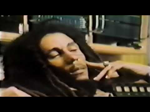 Cheer Up - Bob Marley (LYRICS/LETRA) [Reggae]