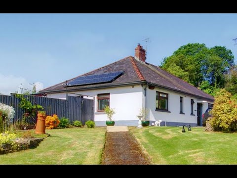 Property For Sale, 3 bedroom detached Bungalow, in Lampeter