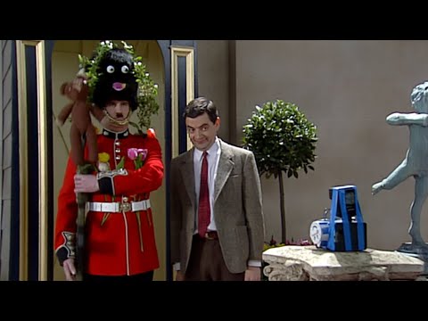 Mr Beans Royal Selfie! | Mr Bean Live Action | Funny Clips | Mr Bean