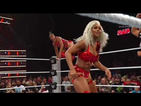 Bianca Belair & Jade Cargill vs. Liv Morgan & Raquel Rodriguez - WWE RAW 11/11/2024