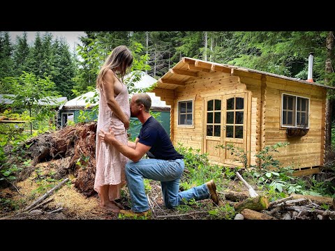 WE'RE PREGNANT | Having a BABY OFF THE GRID - Ep. 140