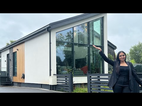 INSIDE a STUNNING £7,500PCM RIVERSIDE HOME | Perfect Summer Escape! | House Tour Shepperton, SURREY