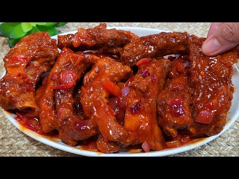 AMAZING! After watching this video you will want to buy all the pork ribs from the store! 2 RECIPES