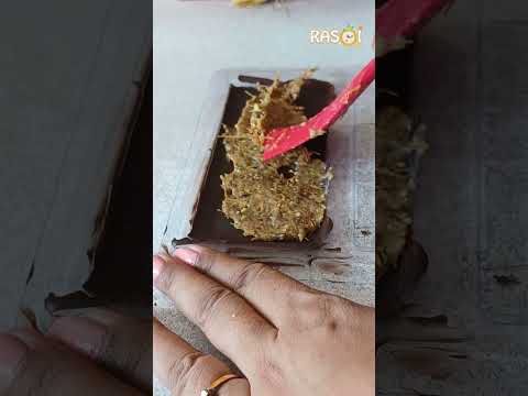 #shorts Dubai's viral Kunafa pistachio chocolate #shortsvideo #easyrecipe