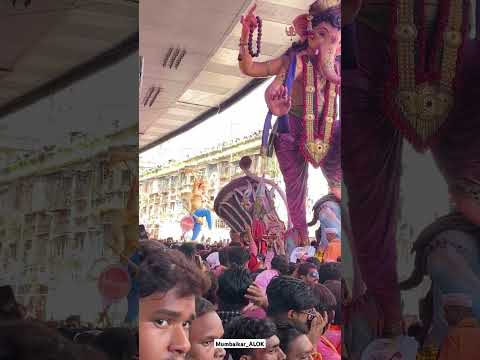 Mumbai cha raja visarjan ❤ #ganpatibappamorya #visarjan #ytshorts