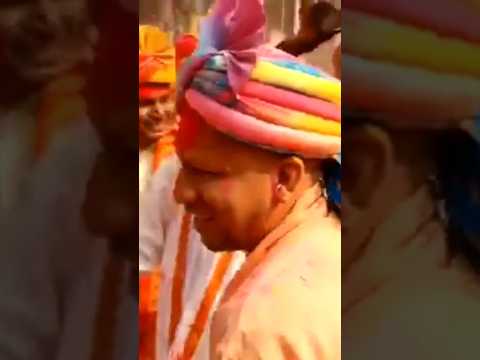 सीएम योगी होली खेलते हुए/holi short/barsana holi short #holi #yogiadityanath#barsanaholi #shortfeed