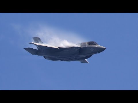 Insane F-35 Low Pass Maneuver Airshow Demo!