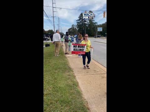 Advocates gather for vigil before Richard Moore execution #shorts #shortnews #richardmoore #sc