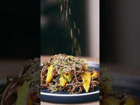 Sweet mango with crunchy cucumber and nutty soba noodles … so good 😌 #indianfoodasmr #sobanoodles