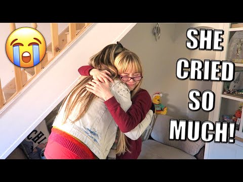 SURPRISING one of our FANS at her home! 😮 BRINGS TEARS 😭