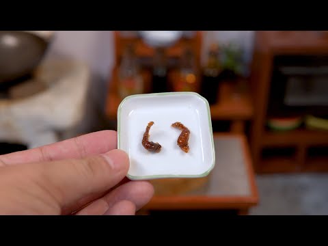 Challenge to make the world's smallest chicken wings with rice，挑战制作全世界最小的鸡翅包饭