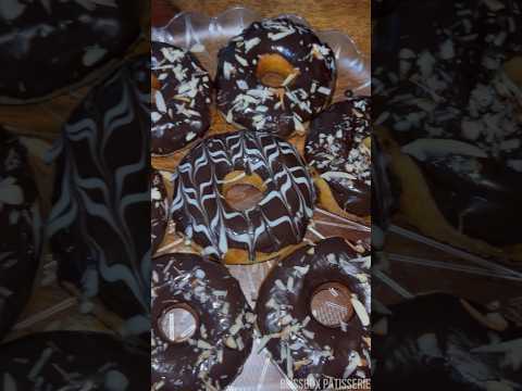 EGGLESS DOUGHNUTS| DONUTS | DONUTS RECIPE | DOUGNUTS RECIPE #shortvideo #short #shorts #fypシ #reels