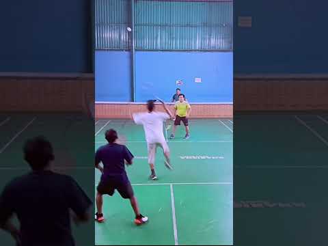 Trick Shot badminton  #badminton #badmintonhighlights #bwf#shortsfeed #shorts