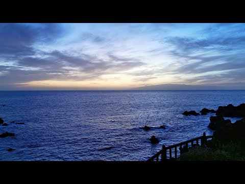 Blue Evening at Tenerife (neutral version), original composition for piano & waves