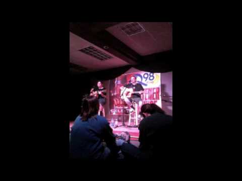 Bowling for Soup Acoustic show part 3 "My Wena"