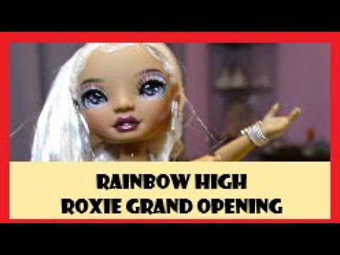 Rainbow High Roxie Grand Collector's Holiday Edition Doll Opening and Review MGA Dolls 2022