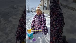 Convo w/ my 2 yrs old #fyp #playfultoddler #happytoddler #afrohair #toddlersactivity #snowyday