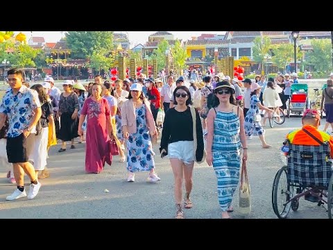 【🇻🇳 4K】Walking in Hoi An Ancient Town, Vietnam - Don't Coming Here on Weekend!