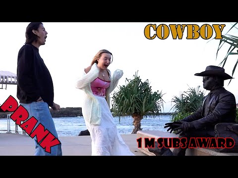 #cowboy_prank. Got some super funny reactions this time. Hahaaha