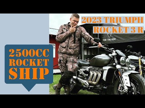 23 Triumph Rocket 3 R REVIEW and TEST RIDE!! 2500 CC RACE BIKE