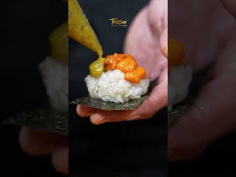 𝐔𝐍𝐈 𝐒𝐔𝐒𝐇𝐈 – 𝐓𝐈𝐍𝐇 𝐓𝐔́𝐘 𝐓𝐔̛̀ Đ𝐀̣𝐈 𝐃𝐔̛𝐎̛𝐍𝐆 - Naka Food | Tassui #shorts