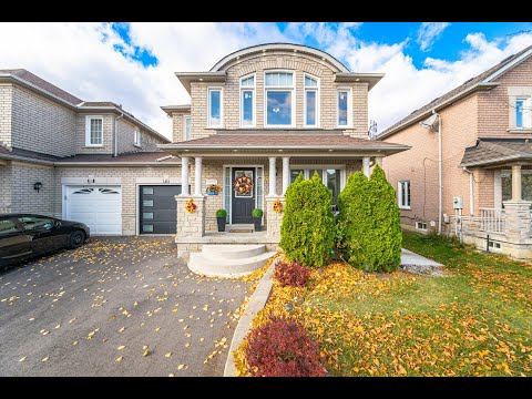 82 Dolphin Song Crescent, Brampton Home - Real Estate Properties