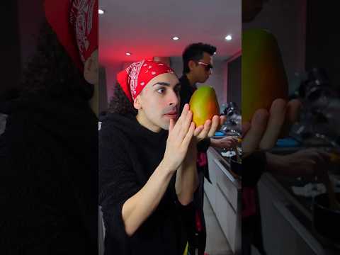 Mango🥭floating in air😱😱#magic #tricks #lifehacks #viral #trending #shorts #shortsfeed