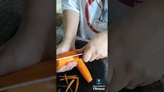 Cutting carrots in flower design #shorts #food #cuttingskills #cuttingfruits #titalilyvlogs