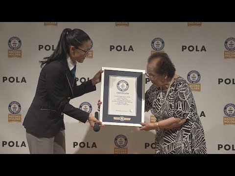 「生きている限り続けたい」100歳の“最高齢”美容部員、ギネス世界記録に認定　福島