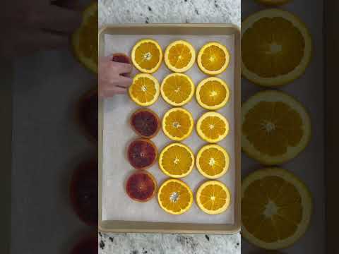 DIY Dried Oranges #tablescape #tablesetting #holidayseason #youtubeshorts #tabledecor #thanksgiving