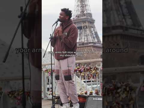 fast car (in paris) #victorray #fastcar #tracychapman #busker