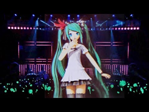 The World Is Mine - Hatsune Miku (Subtitles cc) Vocaloid Live Concert