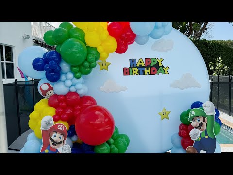 Mario Birthday Party | Round Backdrop with Balloon Garland