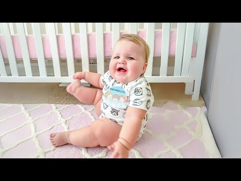 Top Funny Baby Videos of the Month - Cute Baby Videos