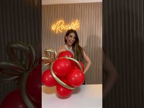 Easy balloon Christmas gift 🎁❤️ balloon Christmas gift tutorial. Christmas balloon decor. Christmas