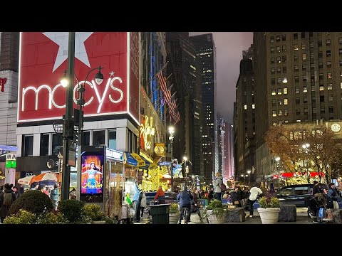 New York City live Rainy Sunday  Night Manhattan Christmas walking 6:00pm 12/10/2023