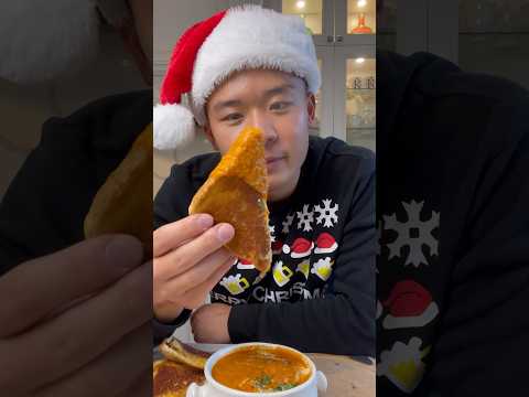 Easy Tomato Soup & Grilled Cheese (Christmas Series Final Day)