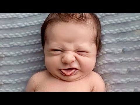 Funny Baby Videos - Watch These Funnist Baby Videos and Try Not to Laugh!