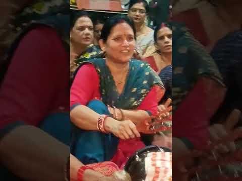 Bhole se kah do kar le singar # bhole Ji ke bahut hi pyara bhajan short viral video Nisha Pandey ke