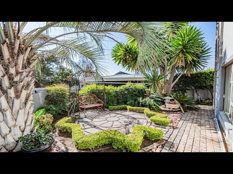 3 bedroom house for sale in Silver Lakes Golf Estate | Pam Golding Properties