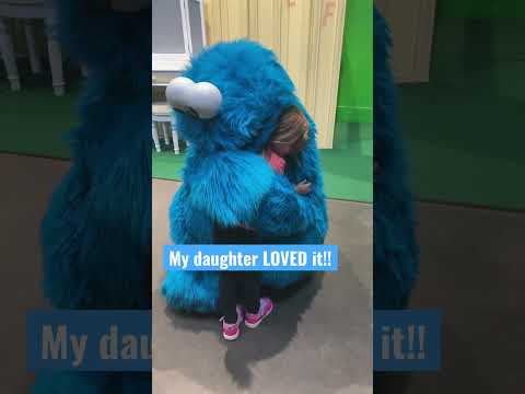 Longest hug ever from Cookie Monster at Sea World Orlando!