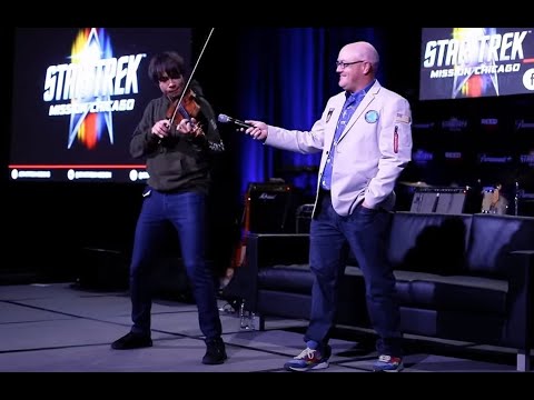 Alexander Rybak - Smooth Criminal improvisation at Star Trek Mission Chicago