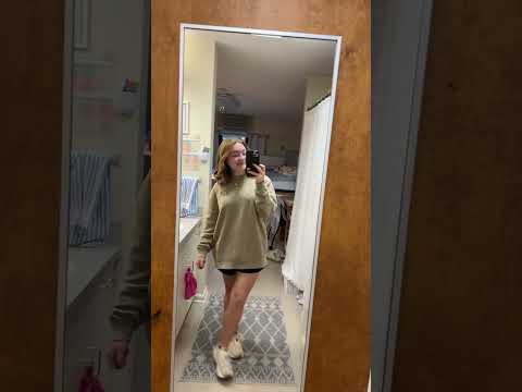 Outfits of the week #outfit #outfitideas #collegefreshman #outfits #outfitsoftheweek #youtubeshorts